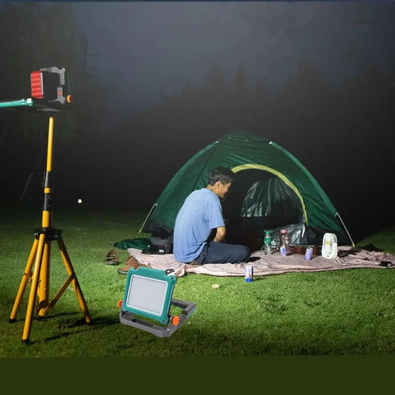 Outdoor Lighting Milwaukee - Lampu sorot LED untuk berkemah di